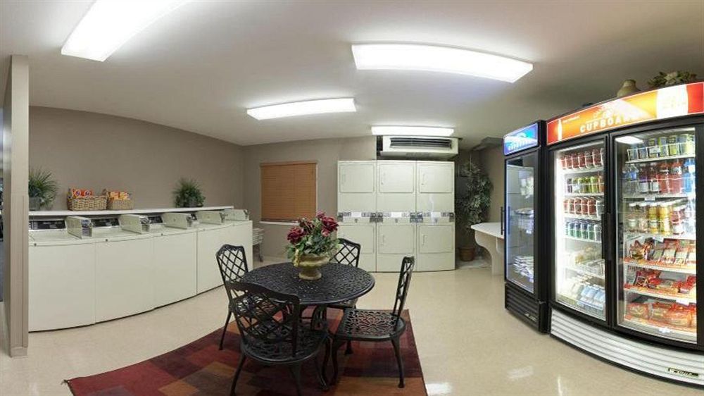 Sonesta Simply Suites St Louis Earth City Экстерьер фото